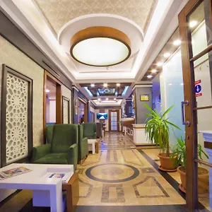 Black Tulip Hotel