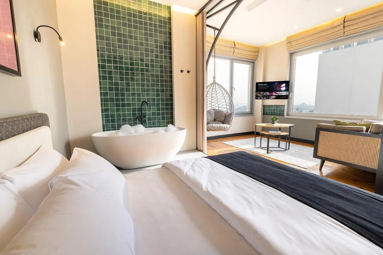 Upside Apartments Стамбул